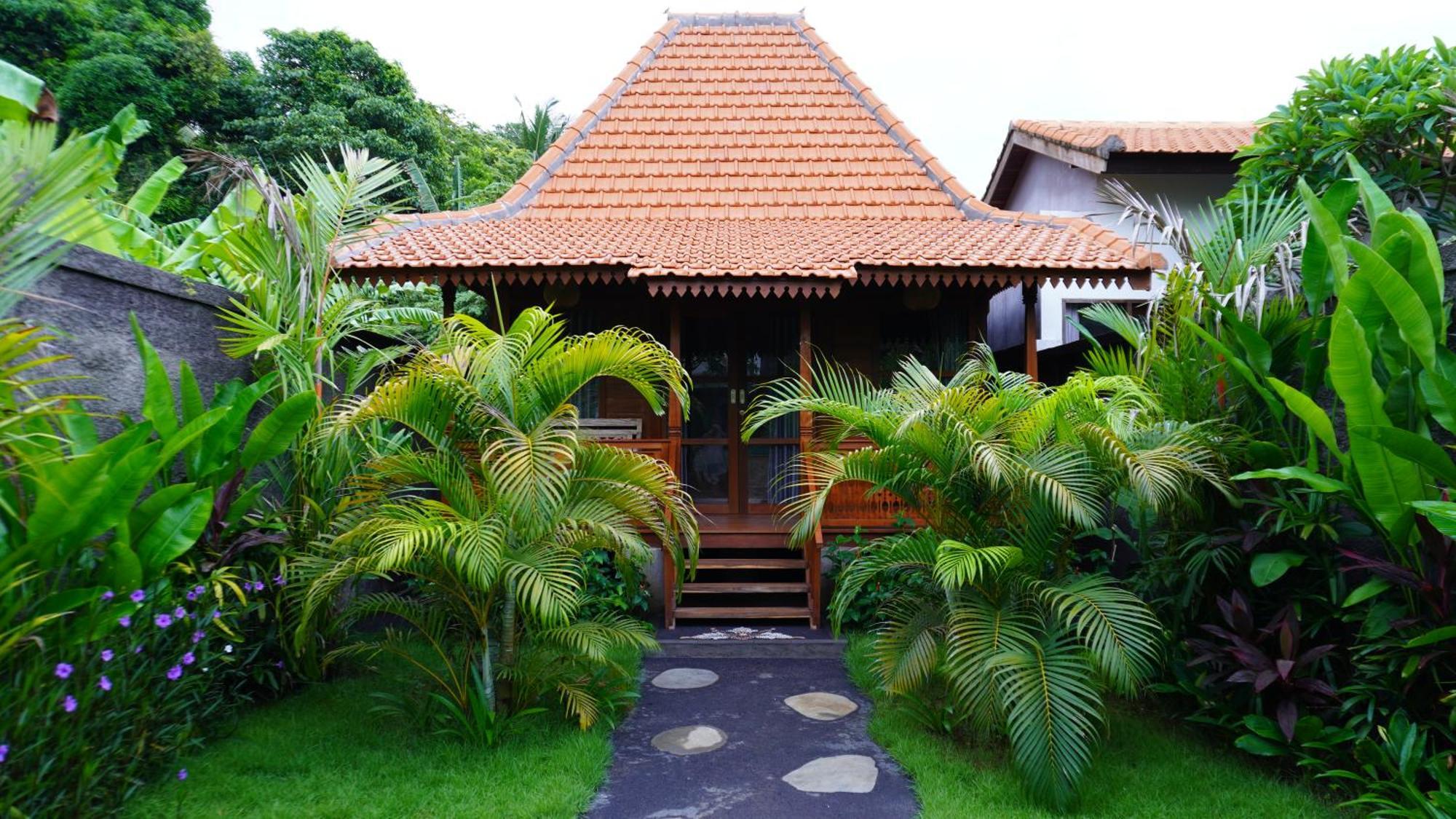 Royani Villa Сукавати Экстерьер фото
